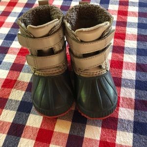 Grey and navy winter duck boots (toddler 6)